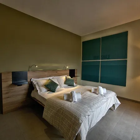 Guest house Lepini Suites Guesthouse