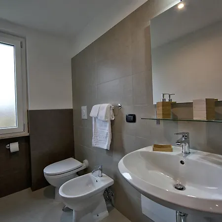 Guest house Lepini Suites Guesthouse 4*